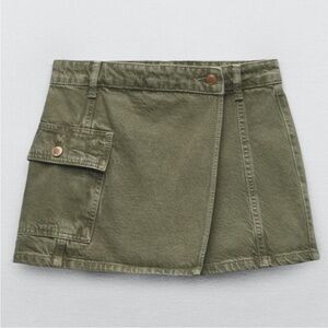 Zara Women's Olive Cargo Skort